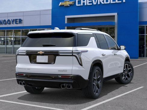 New 2026 Chevrolet Traverse High Country AWD/4WD image 4