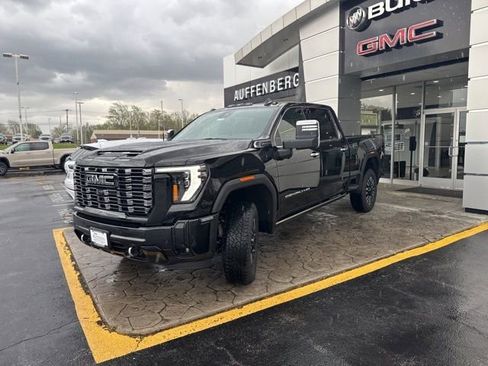 New 2026 GMC Sierra 2500 Denali Ultimate AWD/4WD image 2