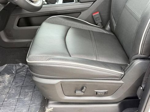 New 2025 RAM 2500 Limited image 26