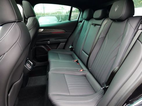 New 2025 Maserati Grecale GT image 28