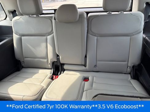 Used 2025 Ford Expedition Active AWD/4WD image 27