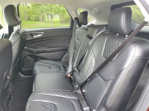Used 2024 Ford Edge Titanium w/ Equipment Group 301A AWD/4WD image 30