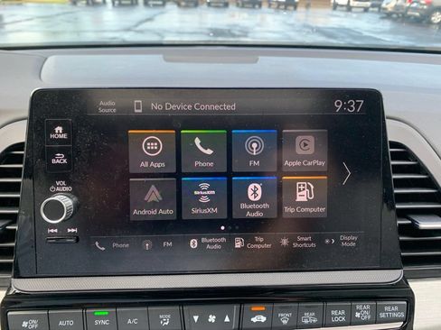 Used 2025 Honda Odyssey EX-L image 44