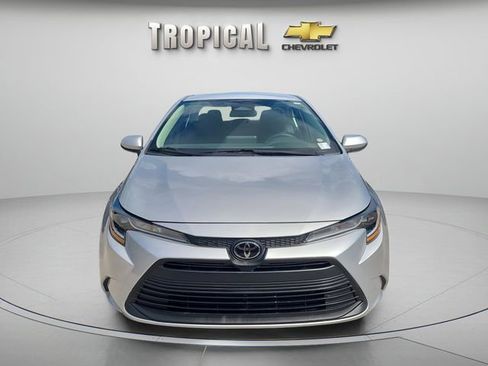 Used 2024 Toyota Corolla LE FWD image 8