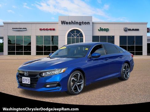 Used 2018 Honda Accord Sport image 1