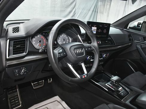 Used 2023 Audi SQ5 Premium w/ Convenience Package AWD/4WD image 24