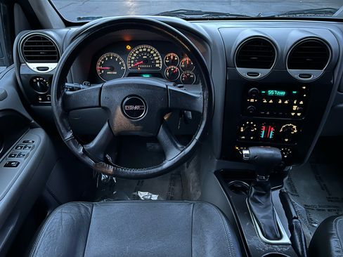 Used 2008 GMC Envoy SLE w/ Sun And Sound Package image 17