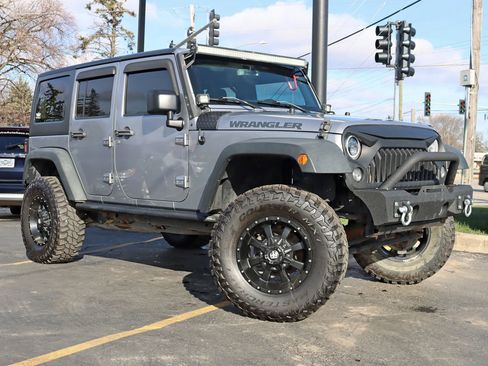Used 2016 Jeep Wrangler Unlimited Sport image 3