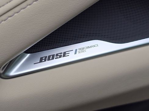 Used 2025 INFINITI QX60 Sensory w/ Vision Package image 13