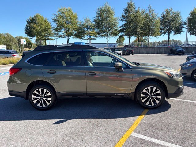 Used 2016 Subaru Outback 3.6R Limited AWD/4WD image 7
