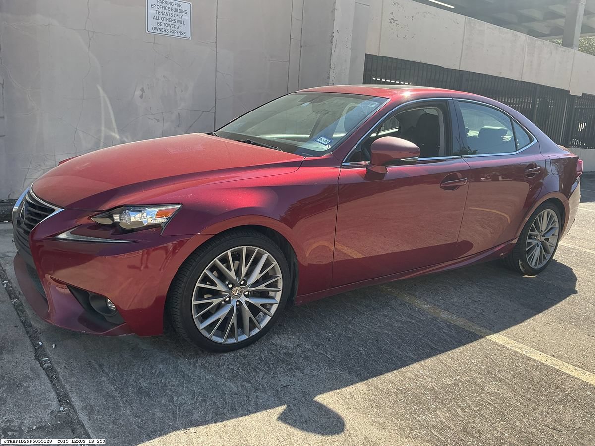 Used 2015 Lexus IS 250 w/ Navigation System Package RWD image 4