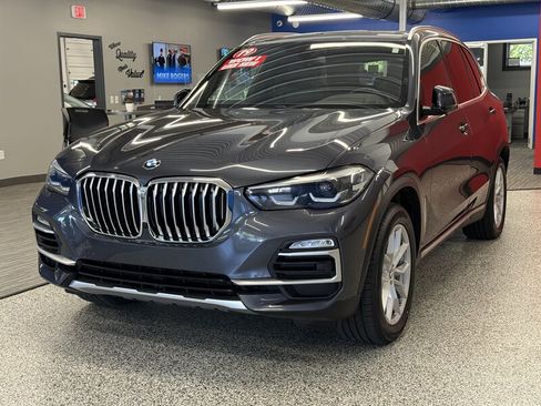 Used 2019 BMW X5 xDrive40i w/ Convenience Package AWD/4WD image 6