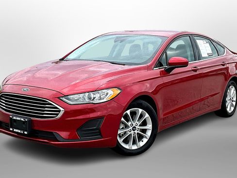 Used 2020 Ford Fusion SE image 13
