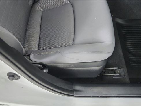 Used 2024 Toyota Corolla SE image 20
