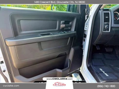 Used 2018 RAM 1500 Express w/ Express Value Package image 8