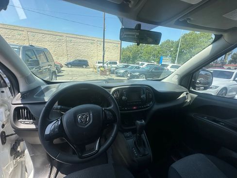 Used 2015 RAM ProMaster City Tradesman SLT w/ Rear Back-up Camera Group image 15