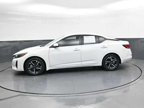 Certified 2025 Nissan Sentra SV w/ All-Weather Package image 8