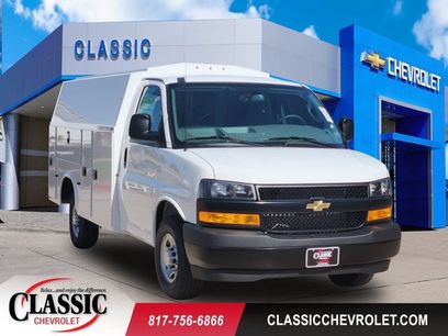 New 2026 Chevrolet Express 3500 w/ Power Convenience Package