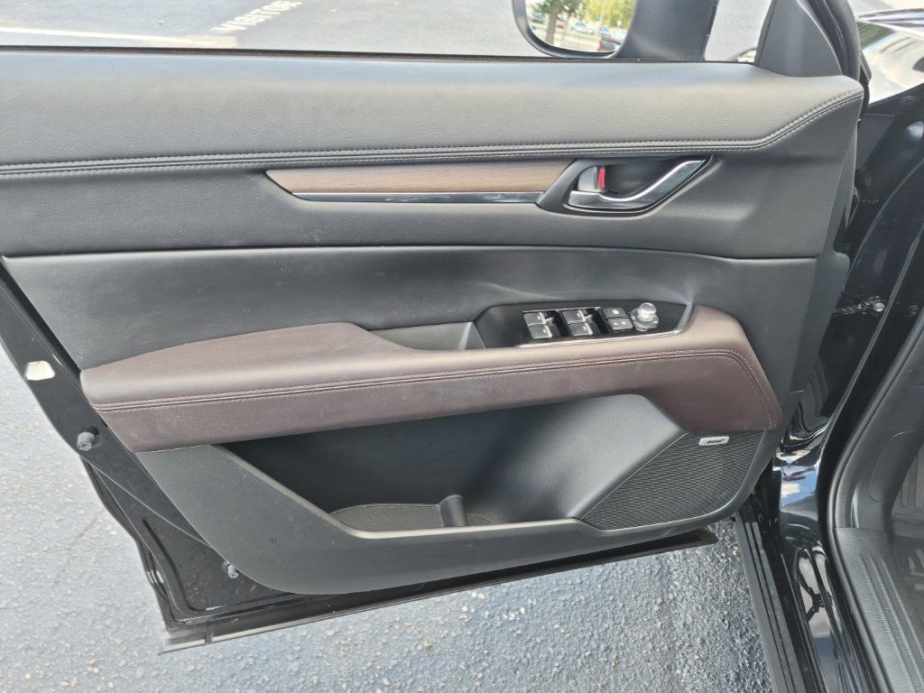 Used 2023 MAZDA CX-5 Signature AWD/4WD image 11