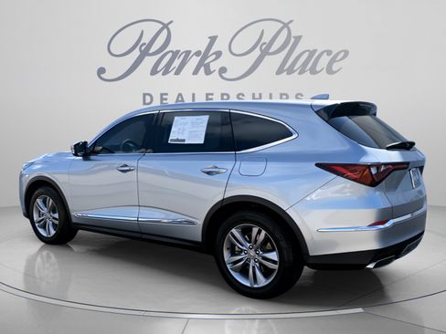 Used 2026 Acura MDX SH-AWD image 3