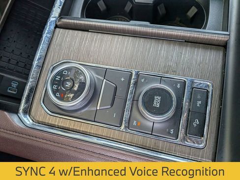 Used 2023 Ford Expedition Limited image 20