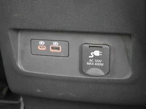 Certified 2022 Nissan Frontier SV w/ Technology Package image 28