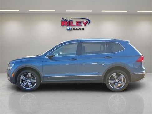 Used 2020 Volkswagen Tiguan SEL image 2