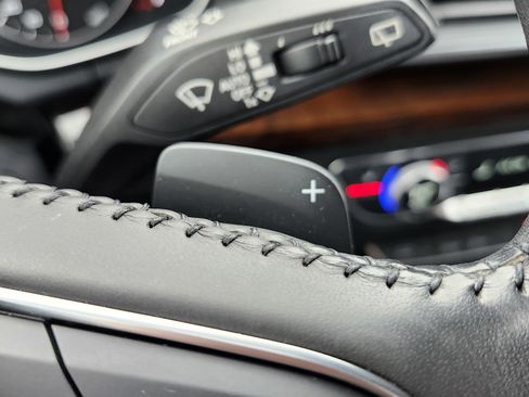 Used 2018 Audi Q5 2.0T Premium Plus w/ Premium Plus Package image 13