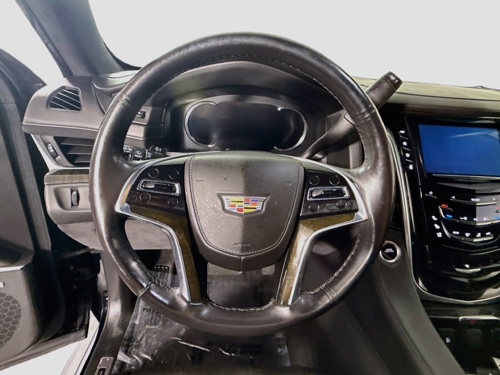 Used 2020 Cadillac Escalade Platinum AWD/4WD image 12