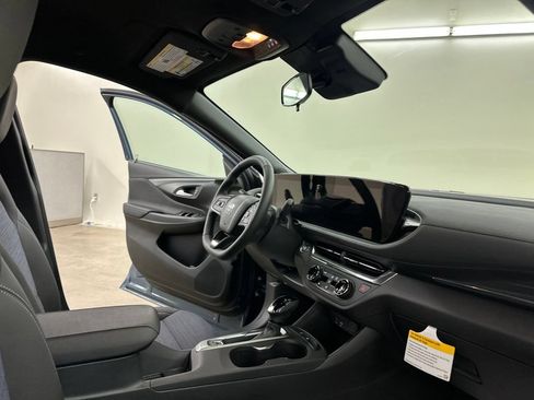 New 2026 Buick Envista Sport Touring w/ Convenience I Package FWD image 19
