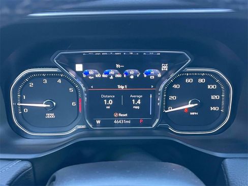 Used 2021 GMC Yukon Denali image 38