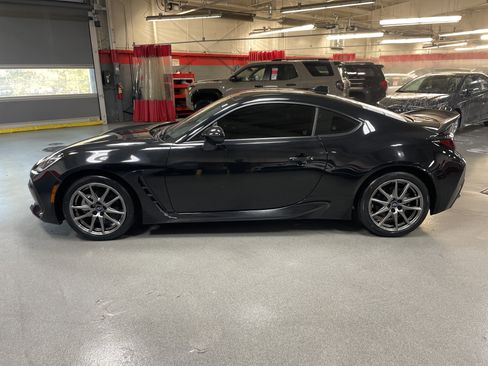 Used 2024 Subaru BRZ Premium image 7