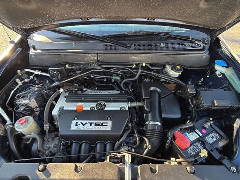 Used 2005 Honda CR-V LX image 17