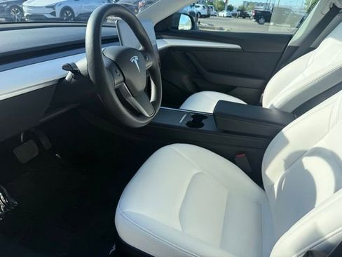 Used 2022 Tesla Model 3 Long Range AWD/4WD image 20