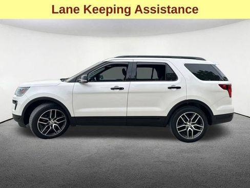 Used 2018 Ford Explorer Sport w/ Equipment Group 401A AWD/4WD image 6