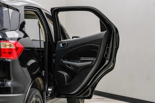 Used 2021 Ford EcoSport Titanium AWD/4WD image 47