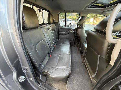 Used 2017 Nissan Frontier PRO-4X w/ Pro-4x Luxury Package AWD/4WD image 13