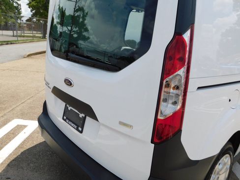 Used 2016 Ford Transit Connect XL FWD image 31