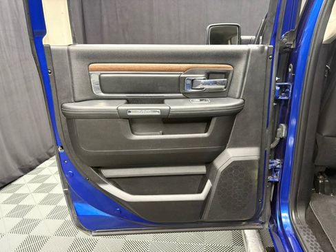 Used 2015 RAM 1500 Laramie w/ Convenience Group AWD/4WD image 25