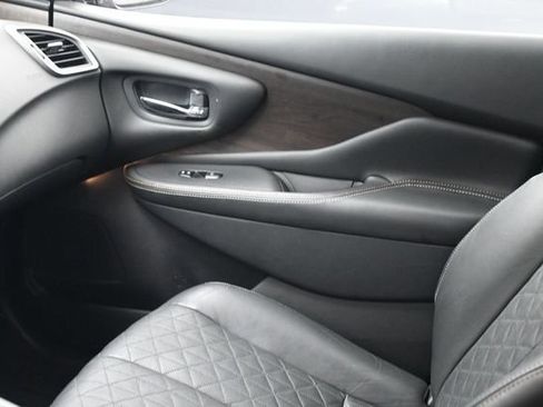 Used 2023 Nissan Murano Platinum w/ Cargo Package FWD image 36
