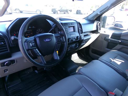 Used 2019 Ford F150 XL w/ Equipment Group 101A Mid AWD/4WD image 14