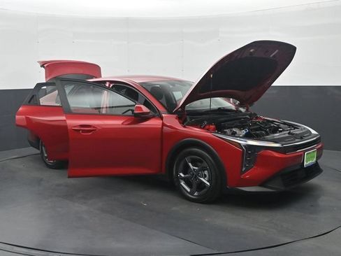 Used 2025 Kia K4 FWD image 35