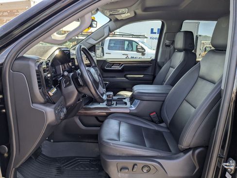 Used 2023 Chevrolet Silverado 1500 LT Trail Boss w/ Convenience Package II AWD/4WD image 23