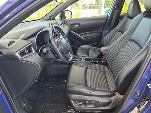 Used 2023 Toyota Corolla Cross AWD Hybrid w/ Convenience Package image 15