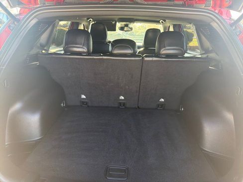 Used 2025 Jeep Compass Latitude image 14