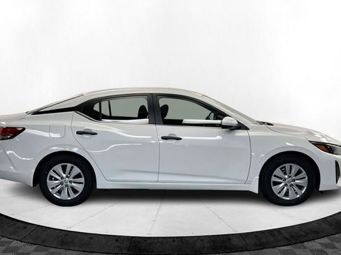 New 2025 Nissan Sentra S image 6