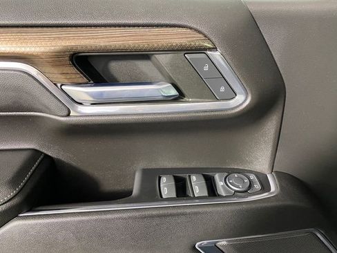 Certified 2023 Chevrolet Silverado 1500 LT w/ Z71 Off-Road Package image 13