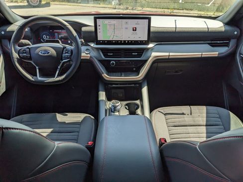 New 2025 Ford Explorer ST-Line w/ Premium Package image 13