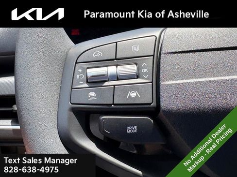 New 2026 Kia K4 FWD image 25