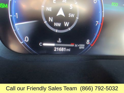 Used 2024 Toyota RAV4 Limited w/ Advanced Technology Package image 19